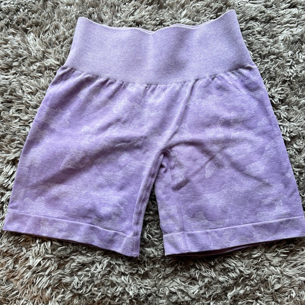 Nvgtn workout shorts, size small, worn twice.